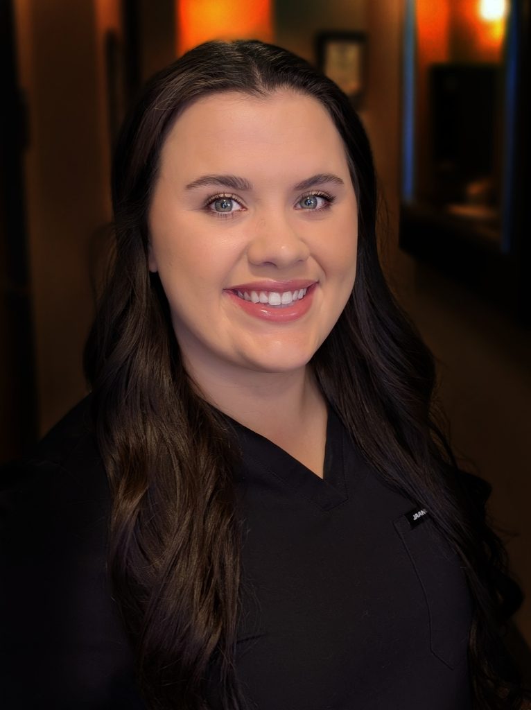 Bailey Garcia - Paramedical Aesthetician