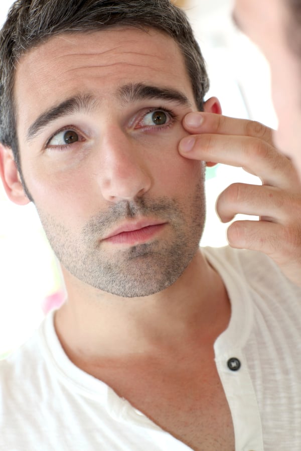 iStock_000025782014_Double plastic surgery trends for men