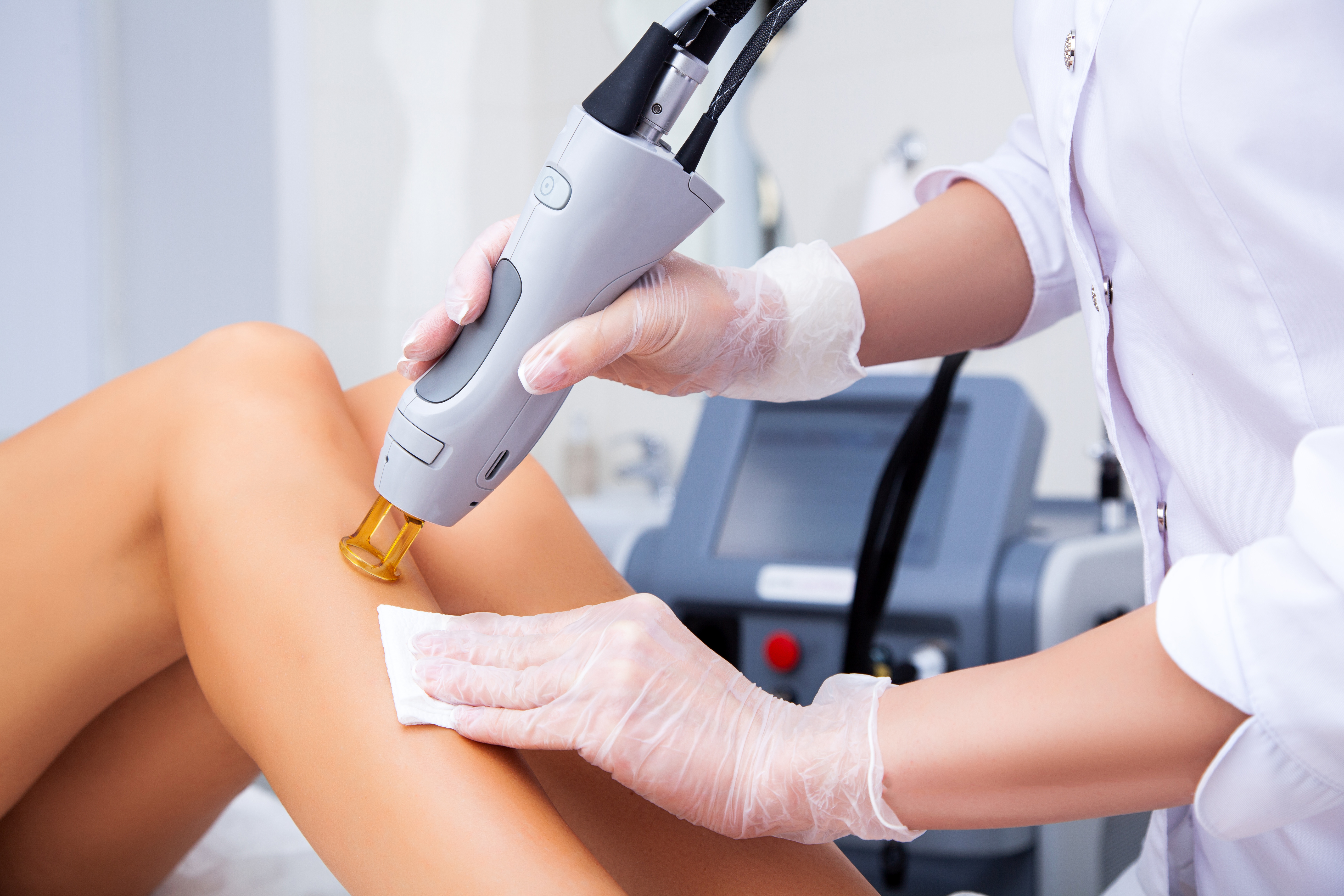 Laser Hair Removal vs Electrolysis